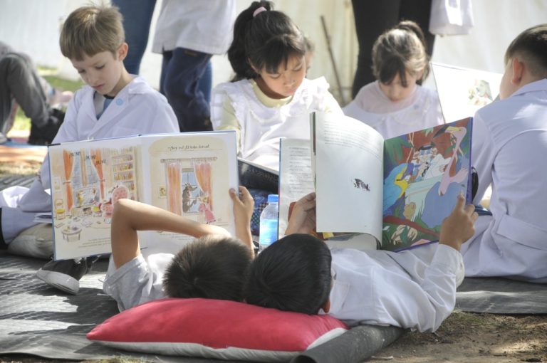 Feria Provincial del Libro: Unos 8000 visitantes ya han pasado en los dos primeros días
