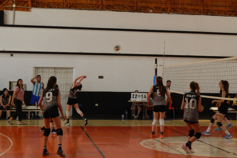 Pico FBC se consagró campeón del torneo provincial de vóley en la categoría Sub-16