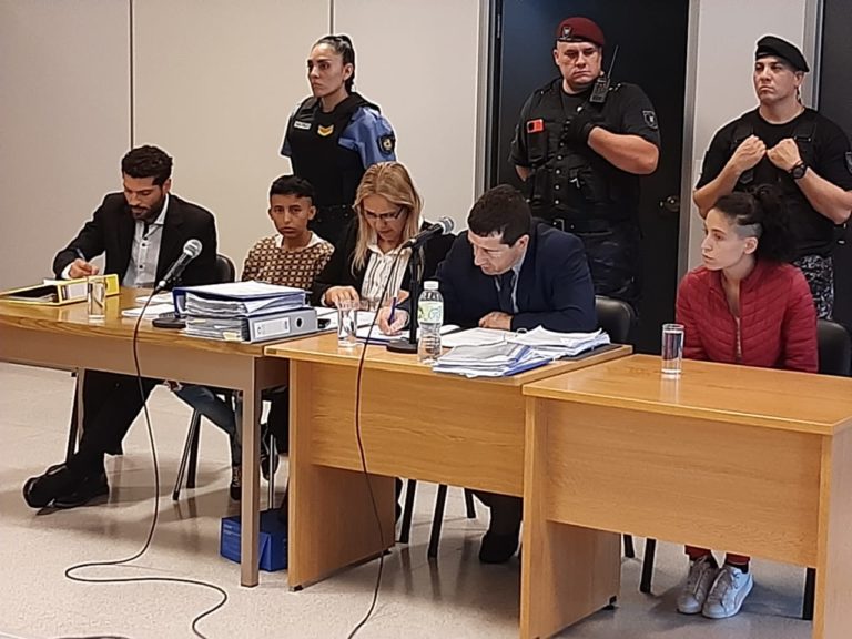 Homicidio de Lucio Dupuy: tomaron declaración a los vecinos que dieron los primeros auxilio al pequeño en la vía pública