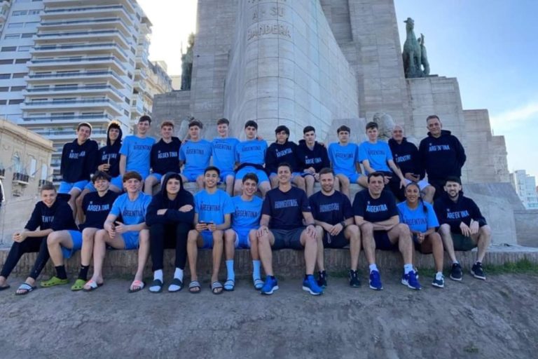 El piquense Santiago Cabodevilla y el realiquense Camilo Bonino concentran con la Selección U15 de cara al Sudamericano