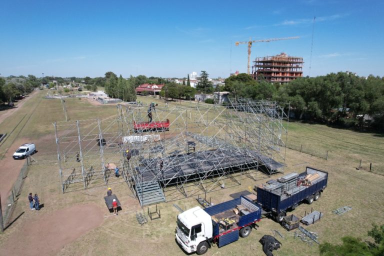 “Está todo preparado para que el aniversario de la ciudad sea una verdadera fiesta”, aseguró el Sub Director de Cultura, Matías Rach