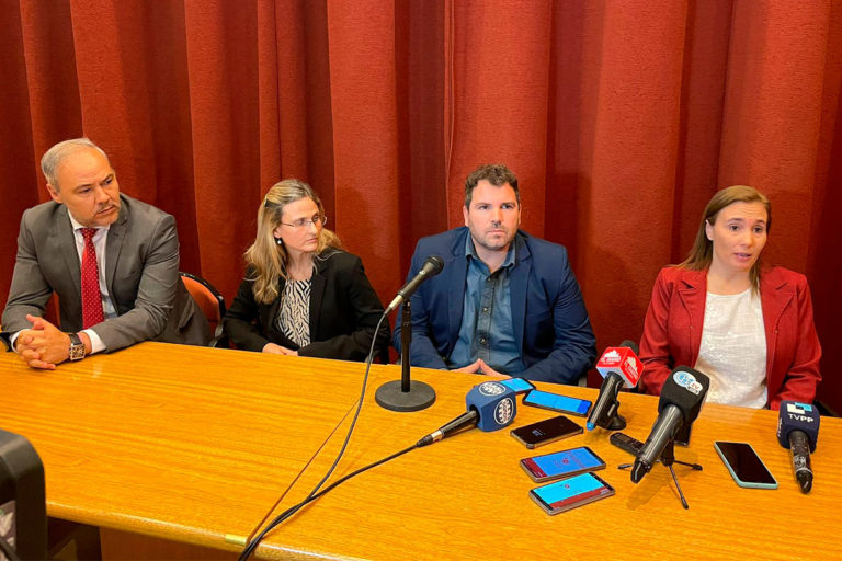 “Las pruebas son suficientes para requerir la pena de prisión perpetua para ambas acusadas”, aseguraron los fiscales que investigan el asesinato del pequeño Lucio Dupuy