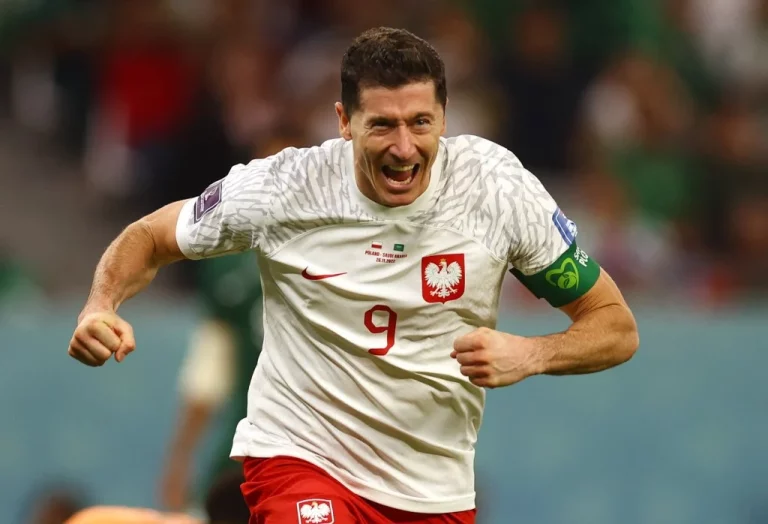 ¡Con toda la fe, muchachos!: Polonia venció a Arabia Saudita y obliga a la Argentina a ganar