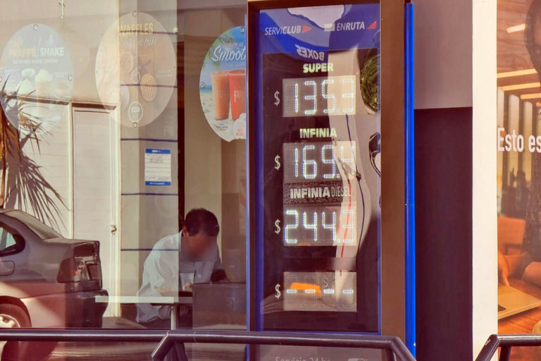 YPF aumentó el precio de sus combustibles en todo el país: mirá como quedó en General Pico con aumento promedio del %7.89