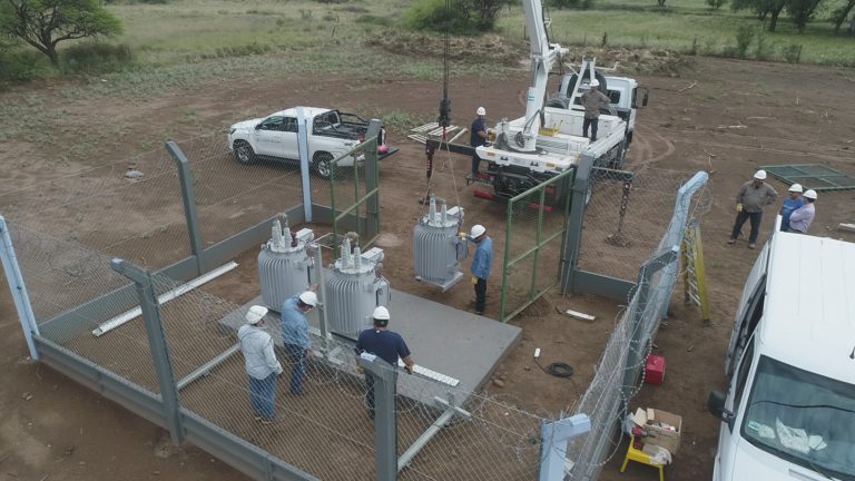 Nuevo Centro de regulación de tensión en Ataliva Roca