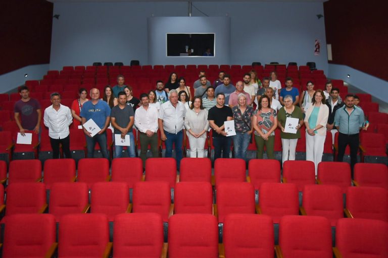 General Pico: entregaron 36 créditos a tasa 0% para establecimientos productivos, industriales, o de servicios
