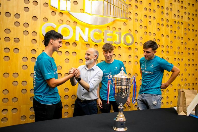 Reconocen a deportistas piquenses: “Visibilizamos y resaltamos los valores de los deportistas locales”