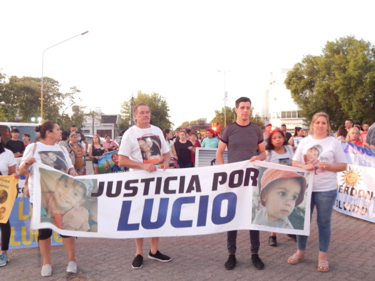 Se realizó la última marcha para pedir justicia por Lucio Dupuy en General Pico: “Es hora de dejarlo descansar en paz”, dijo su papá