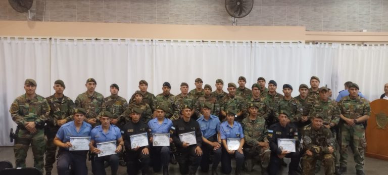 Culminó el curso de operaciones especiales de formación del Comando Policial en el que participaron efectivos de La Pampa, Río Negro y Córdoba