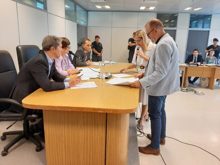 Juicio por el homicidio de Lucio Dupuy llega a su fin con la presentación de pruebas documentales y alegatos finales