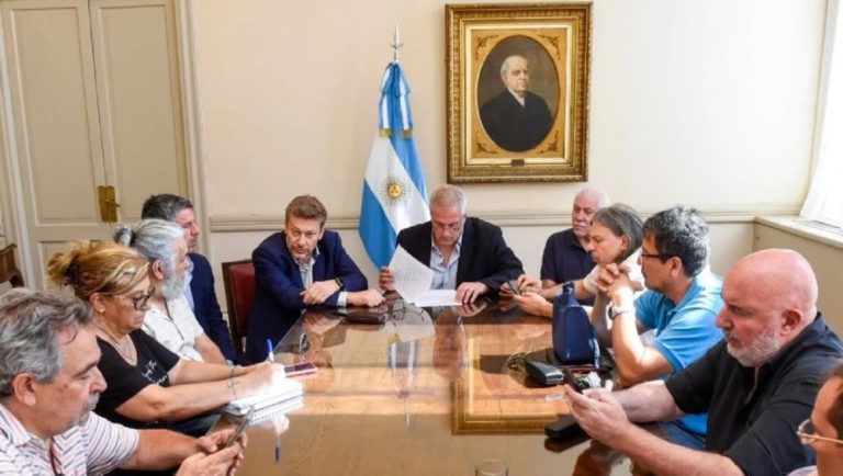 Universitarios: con el nuevo acuerdo paritario ya llegó al 94% el aumento en 2022 y se volverán a reunir en febrero