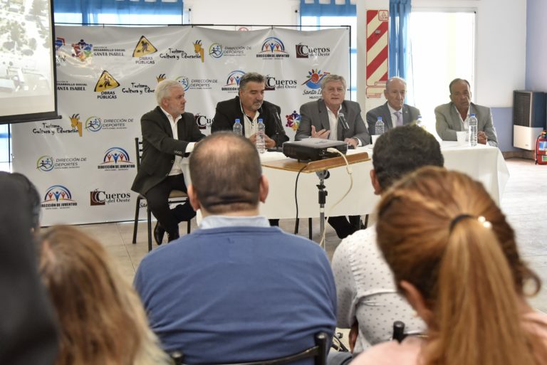 Ziliotto: “La salud pública es uno de los principales elementos para el índice de desarrollo humano” en encabezamiento de licitación del Hospital de Nivel III en Santa Isabel