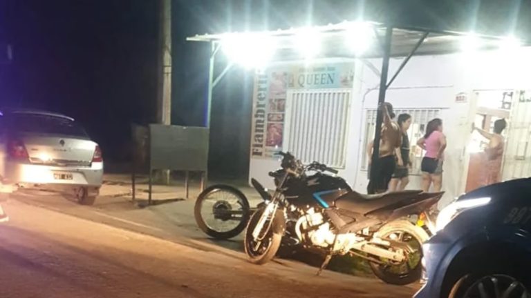 Rosario: asaltaron un kiosco atendido por un policía, se defendió a los tiros y mató a dos ladrones