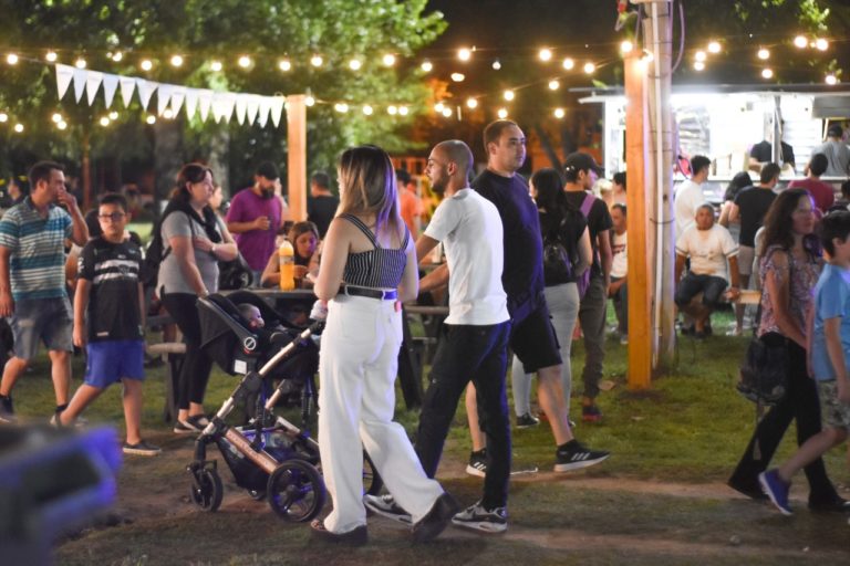 A pura música pasó un nuevo sábado en “El Parador” y la expectativa se mantiene para esta noche