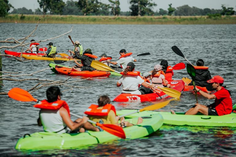 Más de 100 personas disfrutaron del avistaje de aves en kayak en la Reserva “Delfín Pérez”