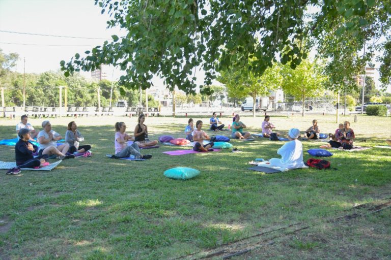 Actividades propuestas para enero y febrero: clases gratuitas de Yoga, Taichi, visitas guiadas y Avistaje de Aves
