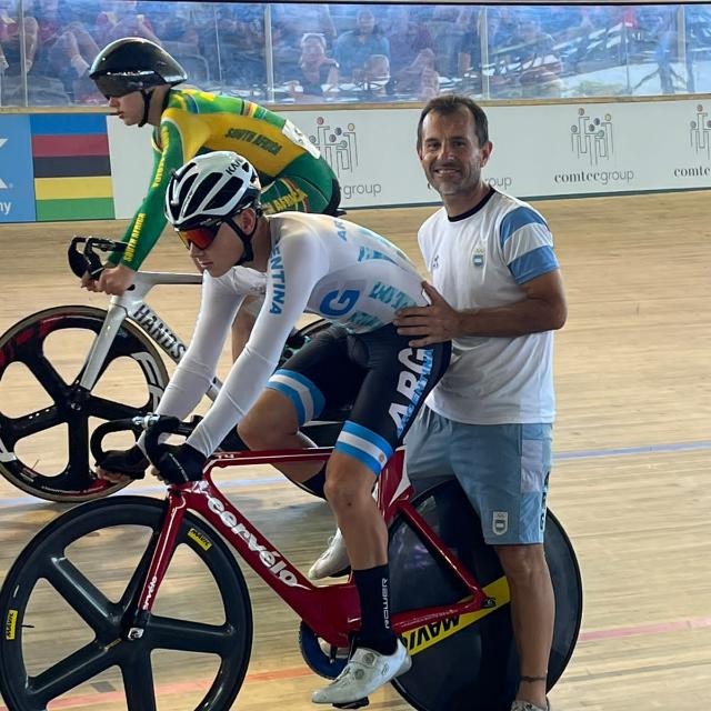 “En el deporte hay mucho machismo y no hay igualdad de oportunidades para la discapacidad: pero este año por primera vez van a competir mujeres y hombres en el ciclismo adaptado”, aseguró Martín “El Pampa” Ferrari