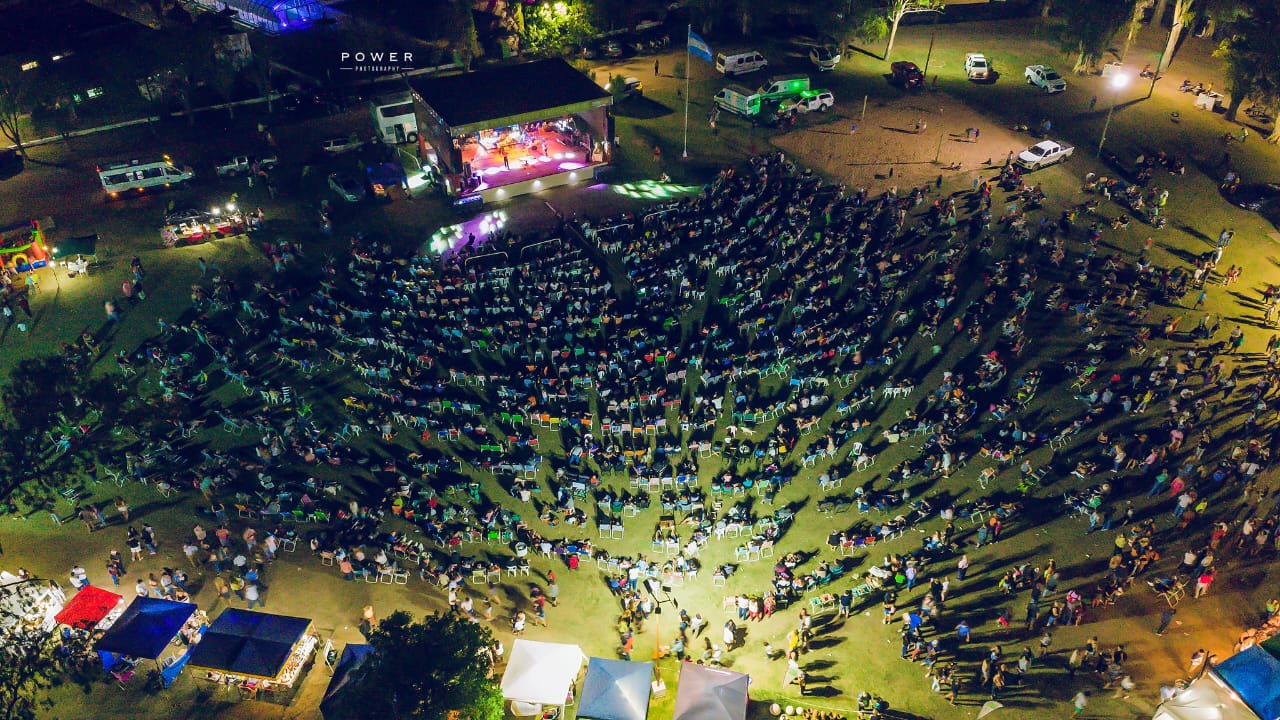 Éxito total de la Fiesta de las Termas de Bernardo Larroudé: más de 8 mil personas se instalaron en el predio y disfrutaron los shows