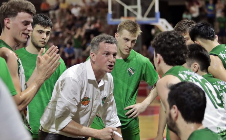 Liga Federal de Básquet: “estoy muy conforme con el plantel que armamos y la zona que nos tocó me encanta”, manifestó Diego Alba, técnico de Ferro de Pico