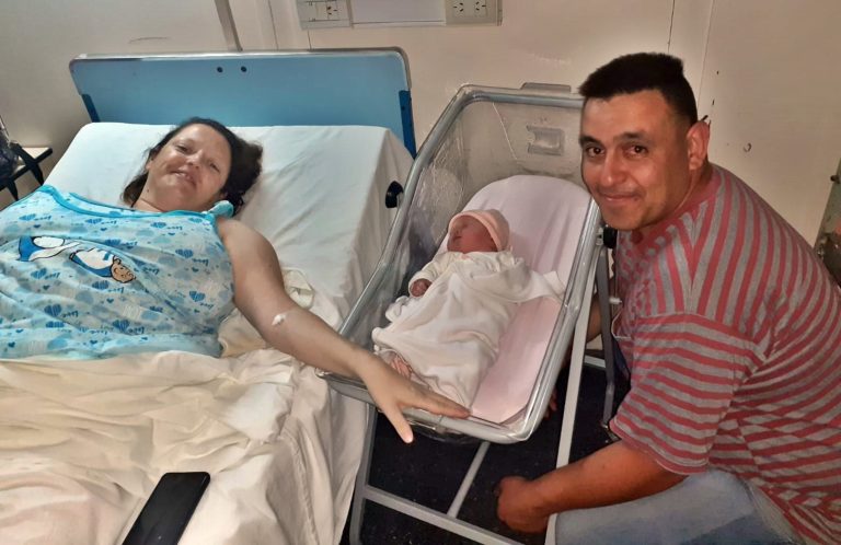 Emma Jezabel Wohlvend, el último nacimiento del 2022 en el Hospital Gobernador Centeno