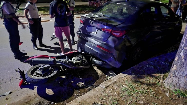Accidente en la Intersección de Avenida San Martín y 115: dos personas heridas
