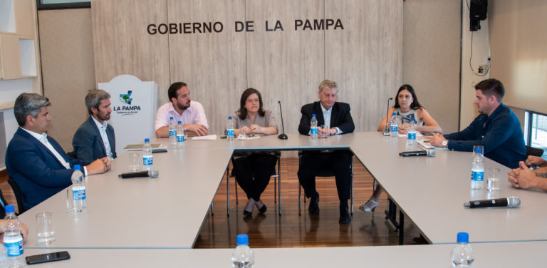 Calzatex y Living & Confort se relocalizan en el Parque Industrial de Santa Rosa con nuevos procesos productivos