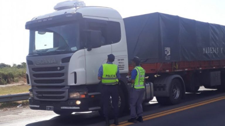 Policía de La Pampa realiza múltiples controles de seguridad vial y alcoholemia con 23 casos positivos durante el fin de semana