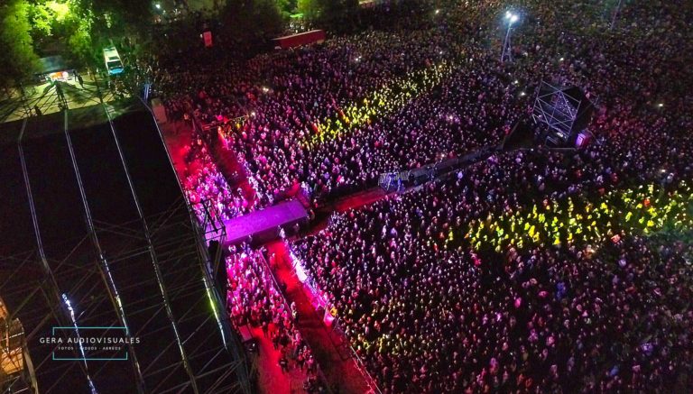 Vista aérea en UltraHD del épico show de Abel Pintos en General Pico