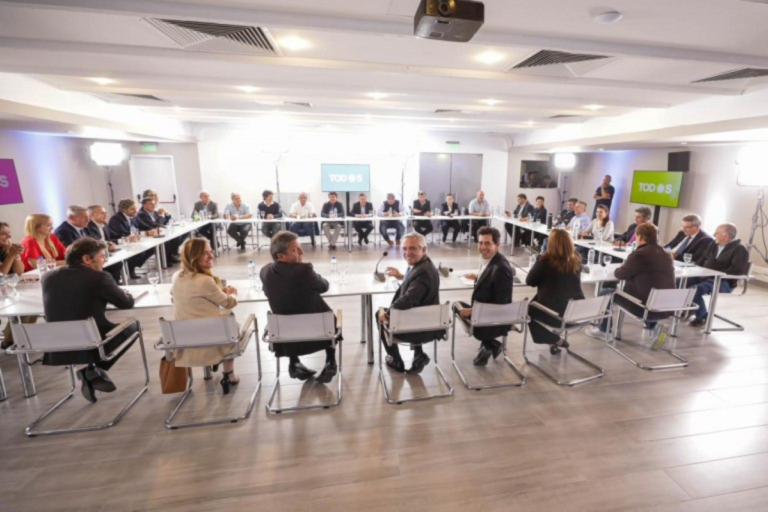 Mesa Nacional del Frente de Todos: “Impedir la proscripción” de Cristina, potenciar la unidad e impedir el triunfo de JxC