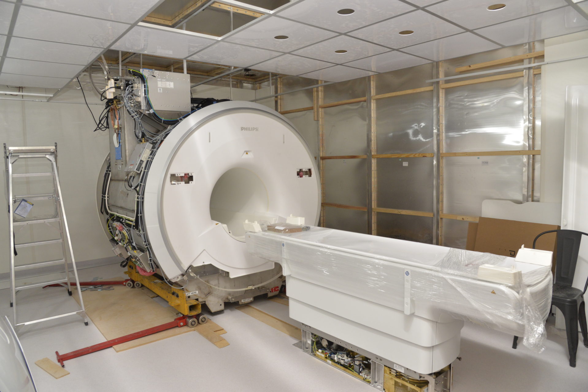 El Hospital René Favaloro tendrá el primer resonador magnético nuclear y se incorpora a la red de salud pública