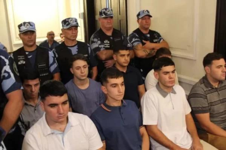 Este mediodía se conocerá la sentencia contra los rugbiers imputados por el asesinato de Fernando Báez Sosa