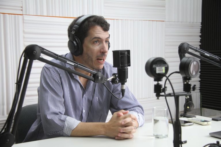 “Los números del censo marcan que en la provincia no se están generando las oportunidades para que la gente se quede. Nosotros tenemos la determinación de hacerlo”, declaró Martín Berhongaray