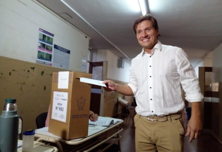 Federico Roitman vota en primarias de Juntos por el Cambio en Santa Rosa: “que el vecino de Santa Rosa decida”