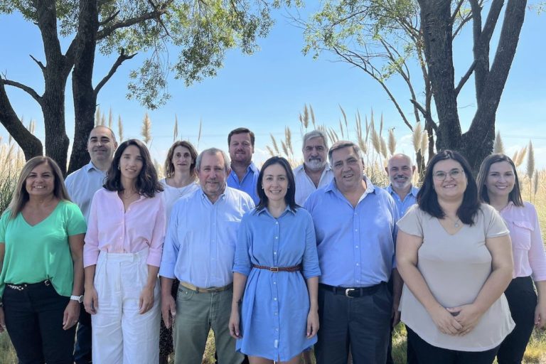 Adriana García presenta su lista y lanza su campaña en General Pico