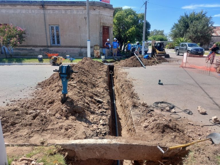 Villa Mirasol: construyen la segunda etapa del sistema de agua potable