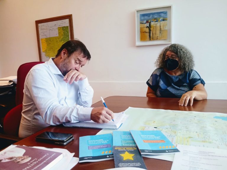 Estrellas Amarillas, en el Ministerio de Educación, planteó actividades de concientización escolar y social