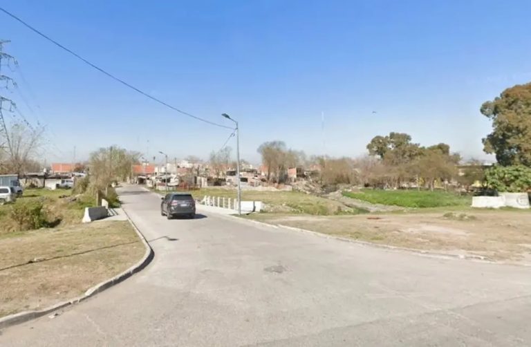 Un jubilado de Lomas de Zamora le quitó el arma a un ladrón que entró a robar a su casa y lo mató de un disparo