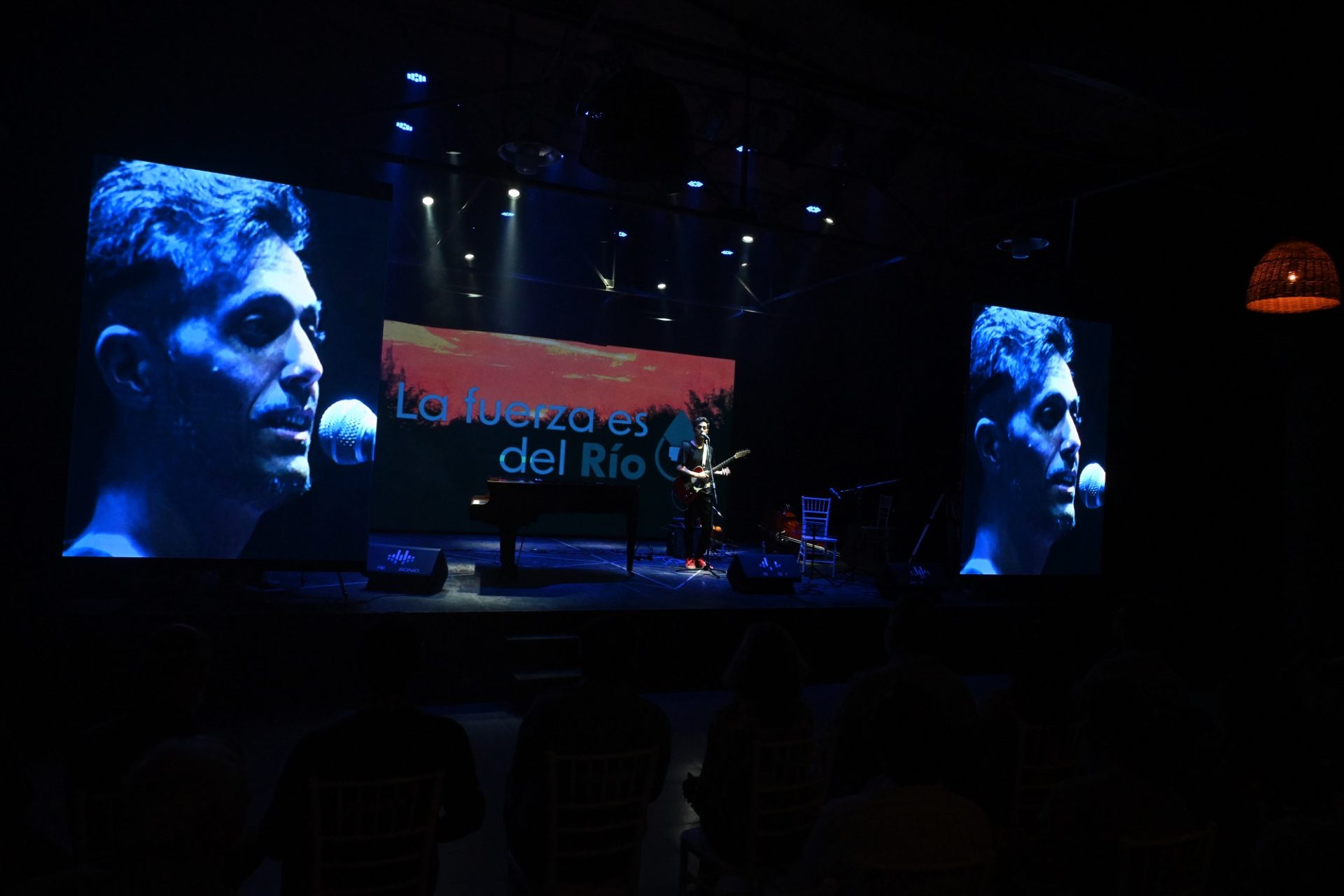 “La Fuerza del Río”: Homenaje a Morisoli y reivindicación del Atuel en una noche de arte y compromiso en General Pico