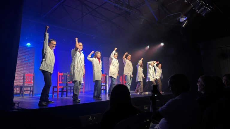 La obra teatral “Lápices” se presentó en El Viejo Galpón por el Día de la Memoria
