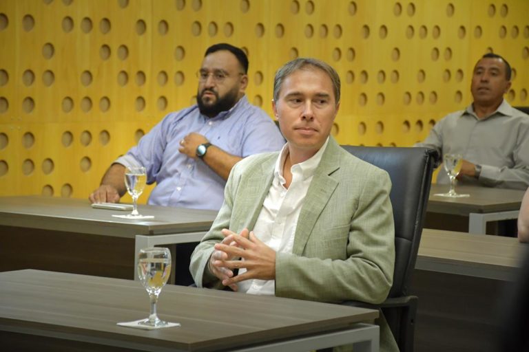 “Por mi profesión conozco mucho a la gente y siento que puedo aportar mis conocimientos”, destacó el flamante concejal, Marcos Miguel