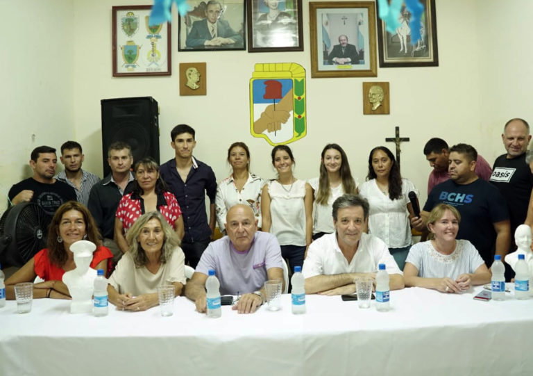 Daniel Bonetto lanzó anoche su candidatura a intendente de Quemú Quemú en un marco de unidad en el PJ local