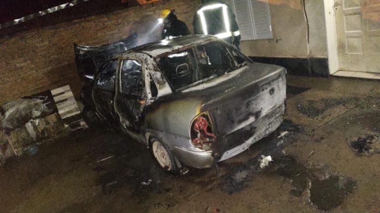 Reducen pena a hombre condenado por incendiar el auto de su ex pareja en un contexto de violencia de género