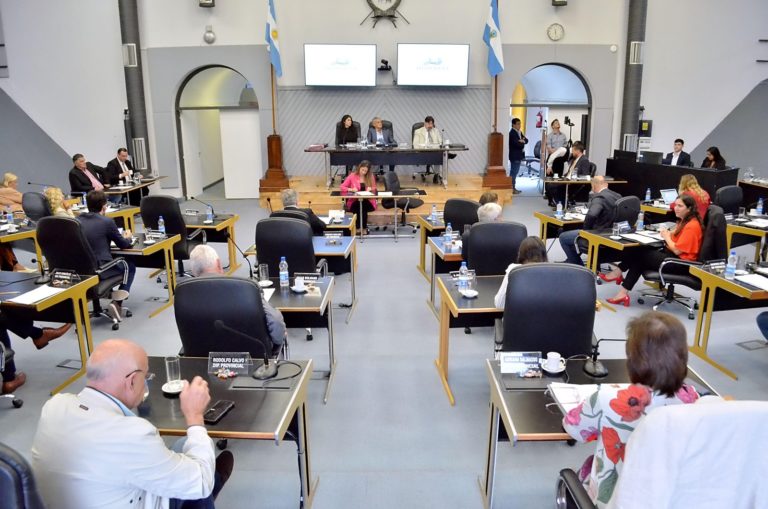 La Pampa celebra su legado democrático: Cámara de Diputados instituye el ‘Día Provincial de la Democracia Pampeana’