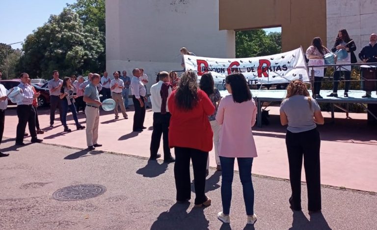 Acuerdo alcanzado entre Ministerio de Hacienda y sindicatos pone fin a conflicto laboral en Dirección Provincial de Rentas