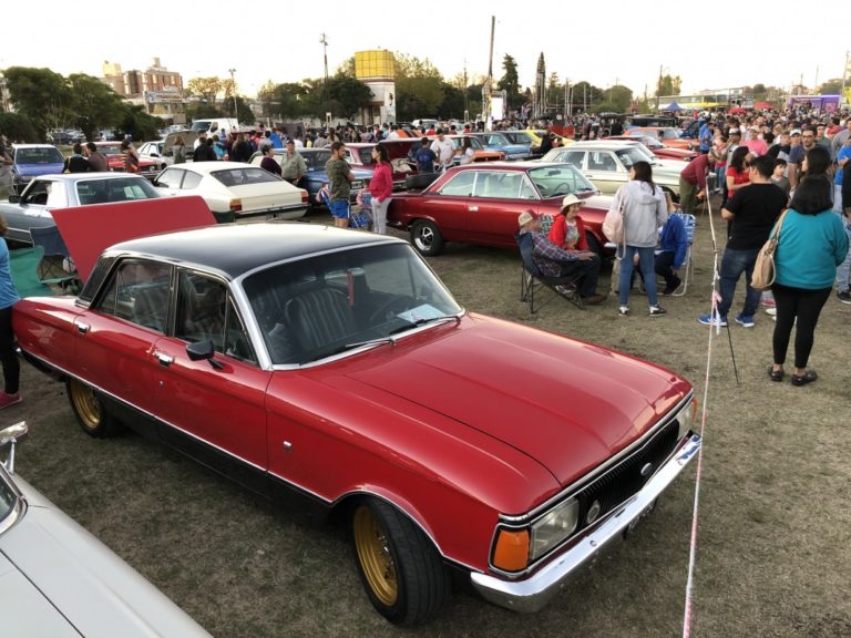 Expofierros: Un domingo de solidaridad y pasión por los vehículos clásicos en General Pico