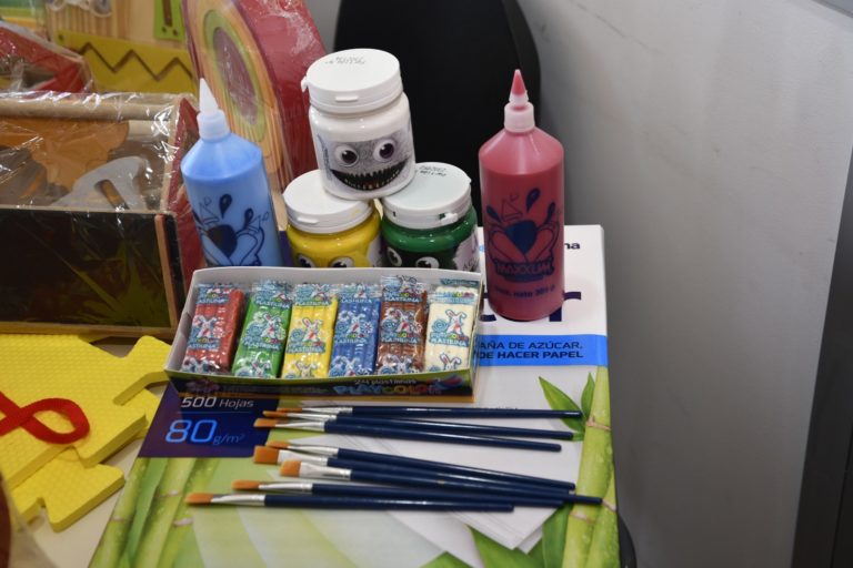 Se distribuyeron materiales didácticos en los JIN de toda la Provincia