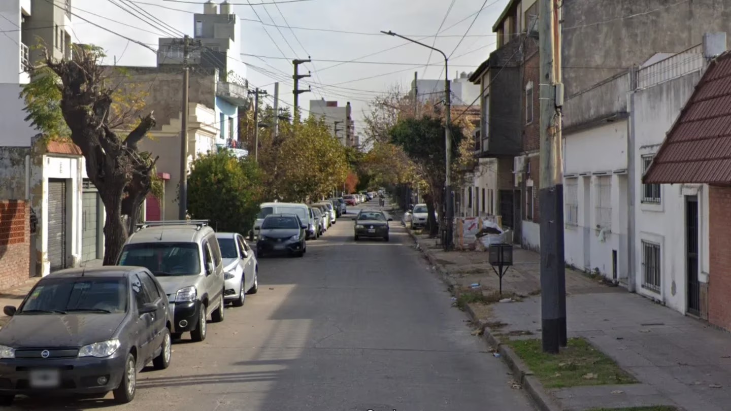 Buenos Aires: escuchó ruidos en la terraza, subió armado y se encontró con dos ladrones; mató a uno y ahora está preso