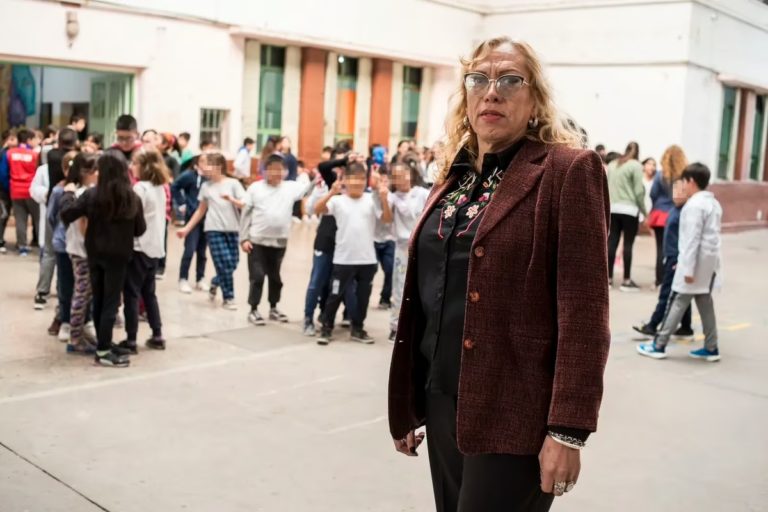 Una docente trans se convirtió en la primera en ser nombrada directora de una escuela de Santa Fe: “Es necesario que nos habiliten estos espacios”