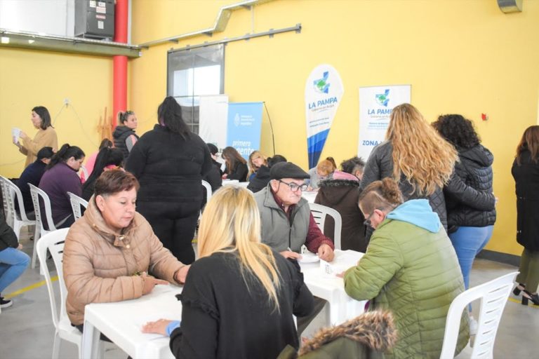 El Estado en tu Barrio: gestionaron 500 pares de lentes, 115 DNI y se entregaron 85 nuevas tarjetas SUBE