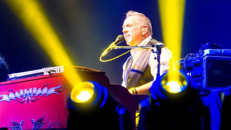 Alejandro Lerner: el icono musical Argentino regresa a La Pampa con su gira Mundial de Éxitos y nuevas colaboraciones